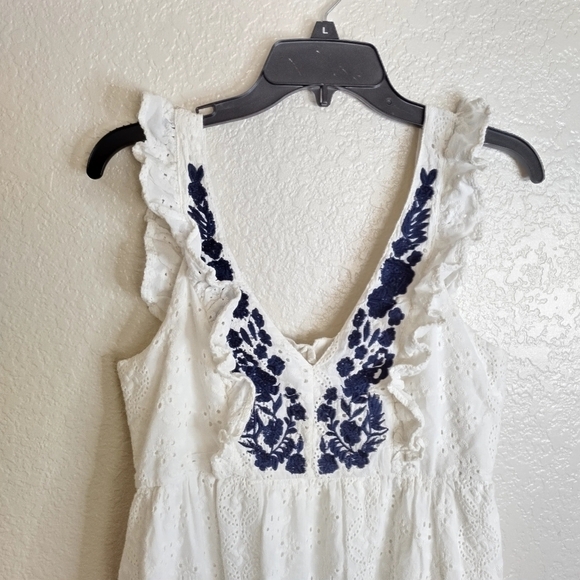 Anthropologie Allison new York Embroidered Eyelet Midi Dress sz M - Picture 3 of 8